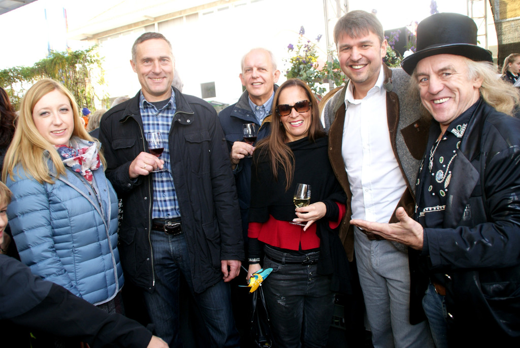 v_li_ Alexandra Ender_ Gebhard H__mmerle_ Johannes Grabher_ Beate und Kurt Fischer_ Edi 2000.JPG