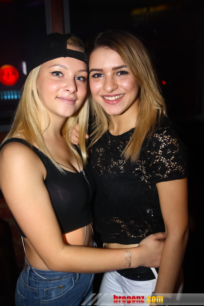 14129378.jpg