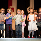 Musikschule im Abendkleid 