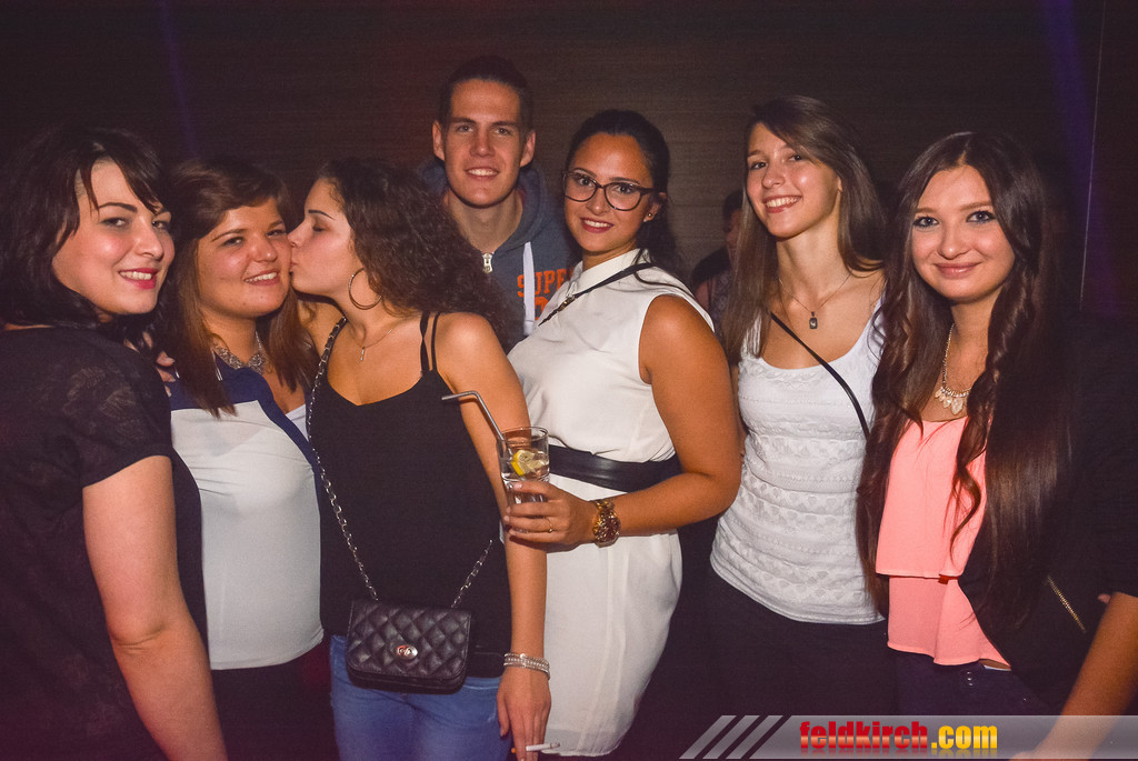 14130898.jpg
