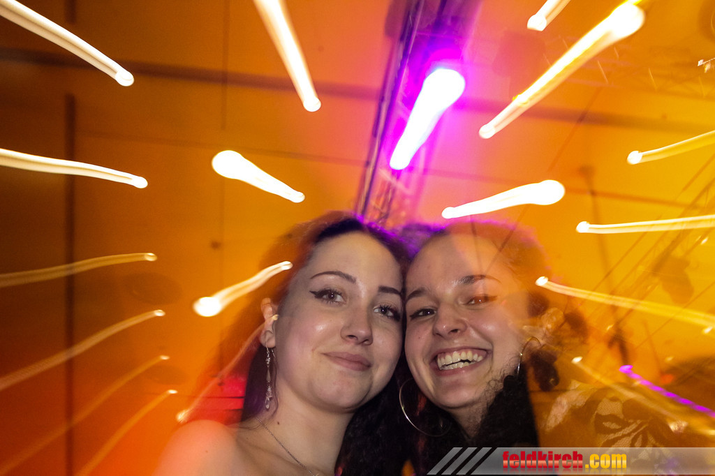14131110.jpg