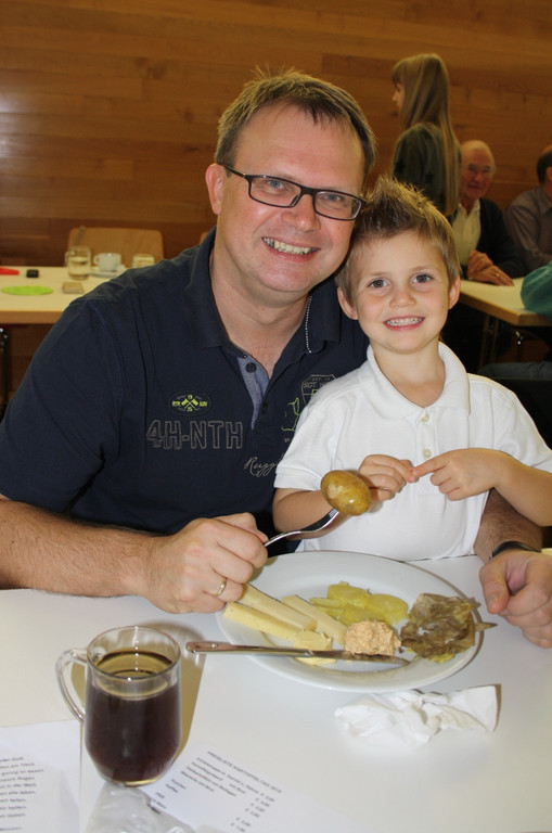 Kartoffeltag Missionskreis Lochau 2015 _3_.JPG