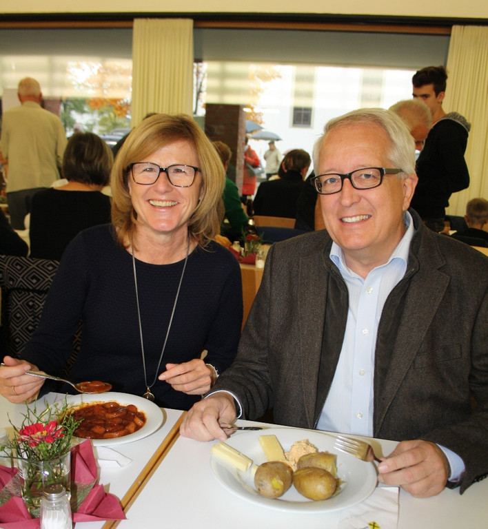 Kartoffeltag Missionskreis Lochau 2015 _2_.JPG