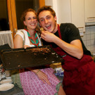 Melanie und Alex - auch beim Arbeiten hatten alle Spa__.JPG