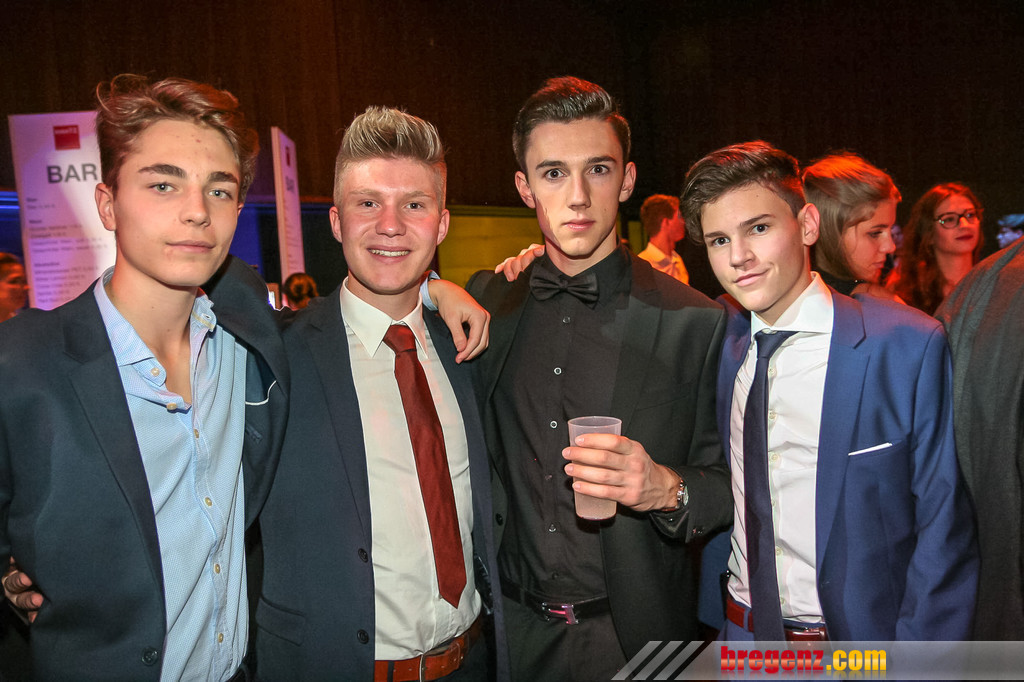 14131316.jpg