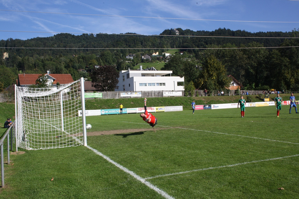 Fu__ball Lochau gegen Bludenz 12-09-2015 _8_.JPG