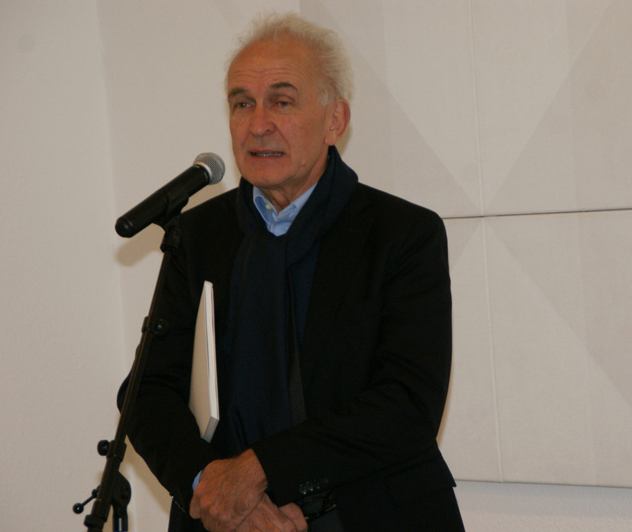 Verleger Johannes Schlebr__gge.JPG