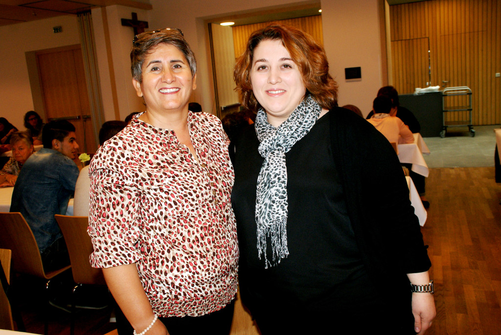 v_li_ Vahide Aydin_ Cigdem G__kmen-Erden.JPG