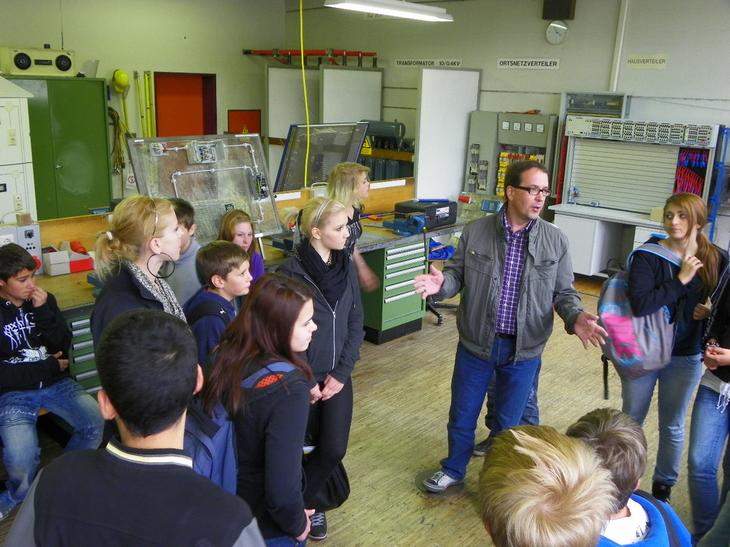 102_0409_jpg-1275610476