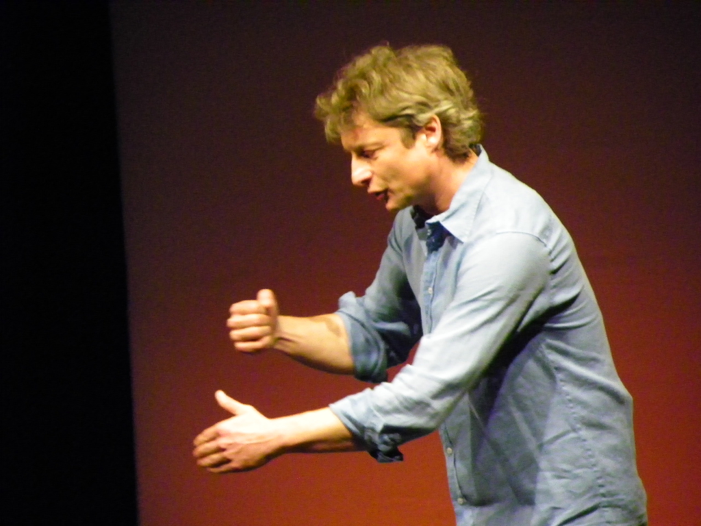 102_0528_jpg-1275631589