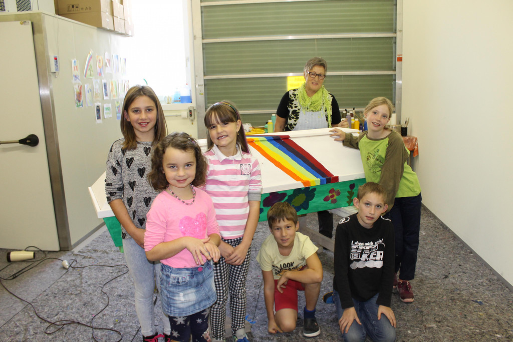 S__rge bemalen 035.JPG