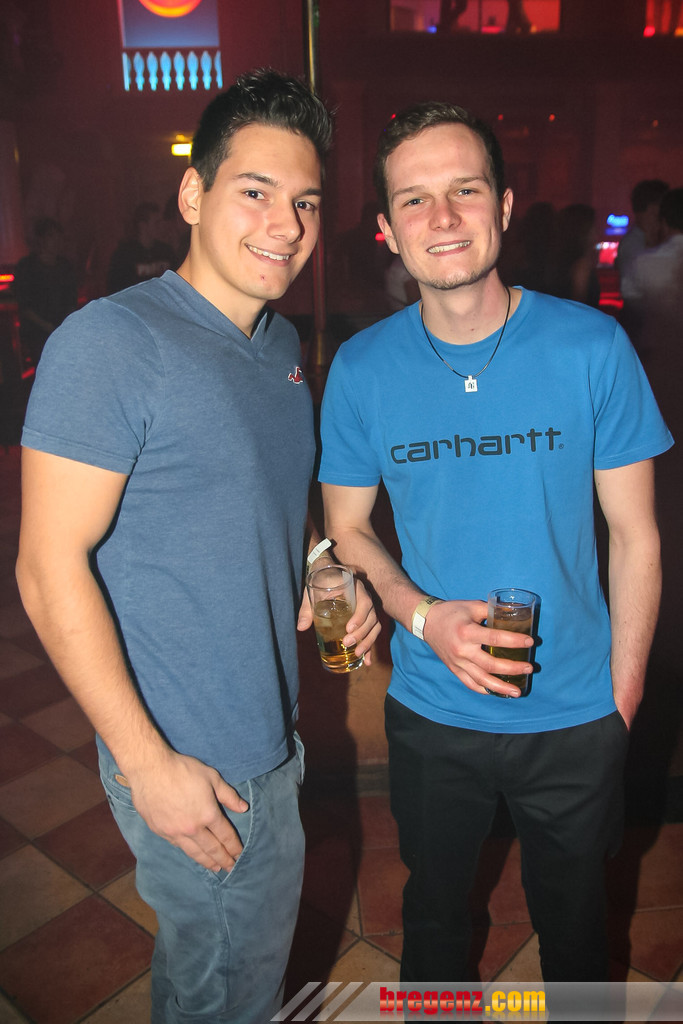 14133715.jpg