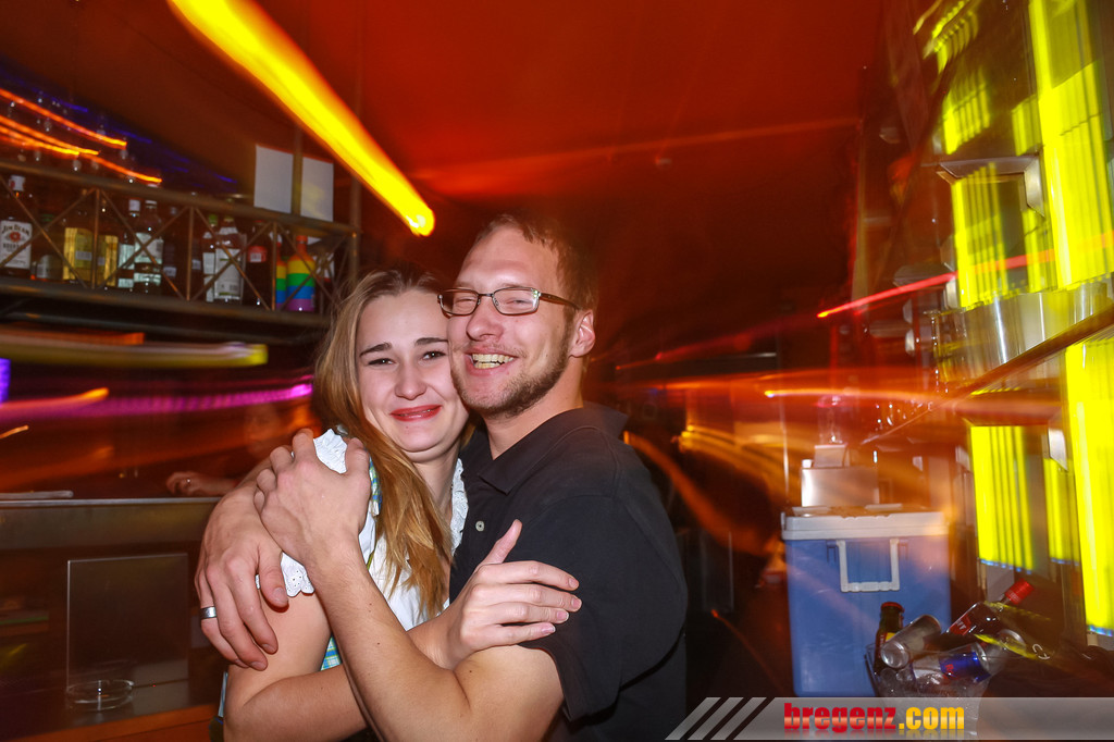 14133587.jpg