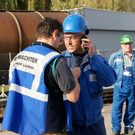 Der Notruf wird abgesetzt.JPG