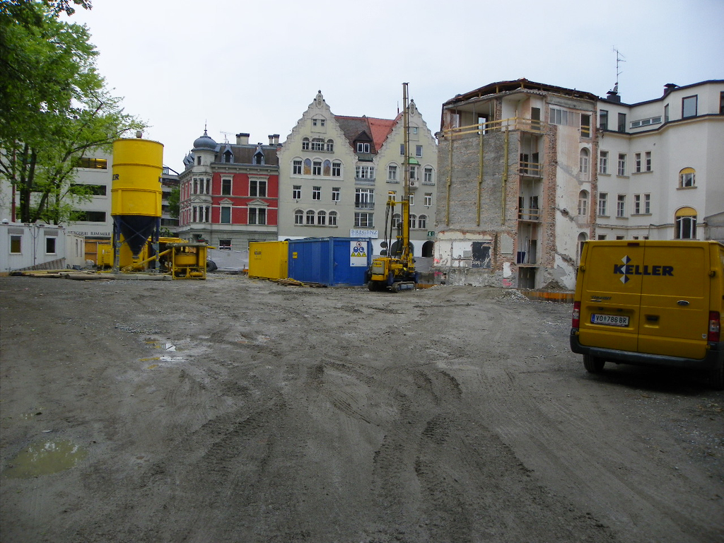 102_0645_jpg-1275655741