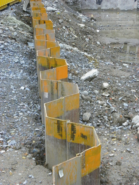 102_0657_jpg-1275655824