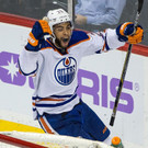 2015-10-28T031118Z_527449792_NOCID_RTRMADP_3_NHL-EDMONTON-OILERS-AT-MINNESOTA-WILD.JPG