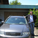 Michael Tinkhauser mit seinem Audi A4.