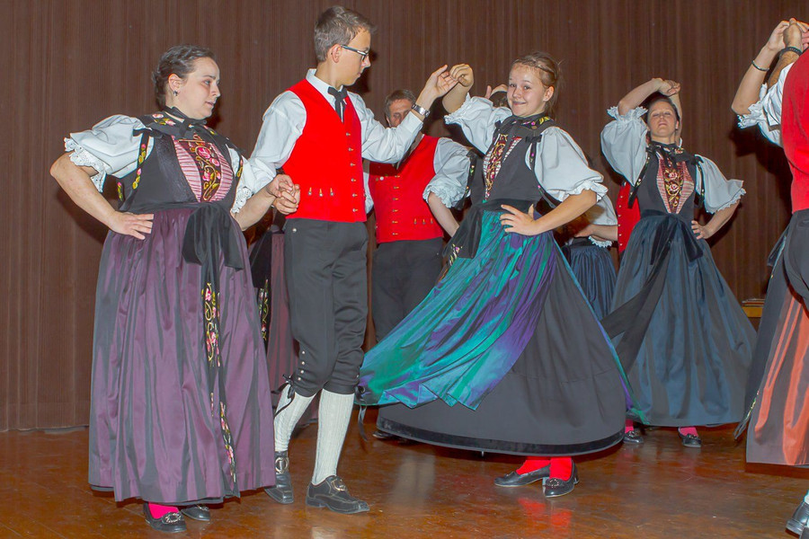20151107_Trachtengruppe_010.jpg