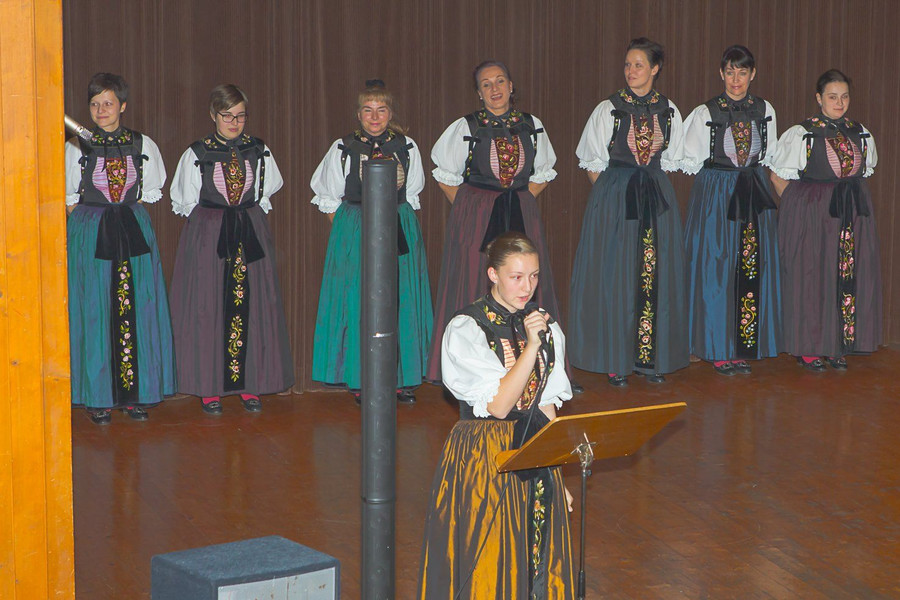 20151107_Trachtengruppe_025.jpg