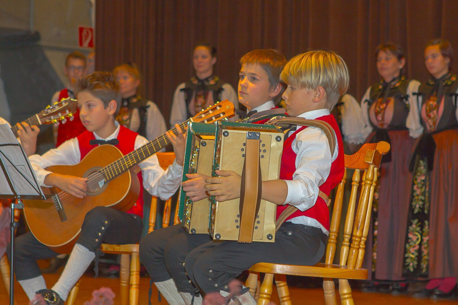 20151107_Trachtengruppe_013.jpg