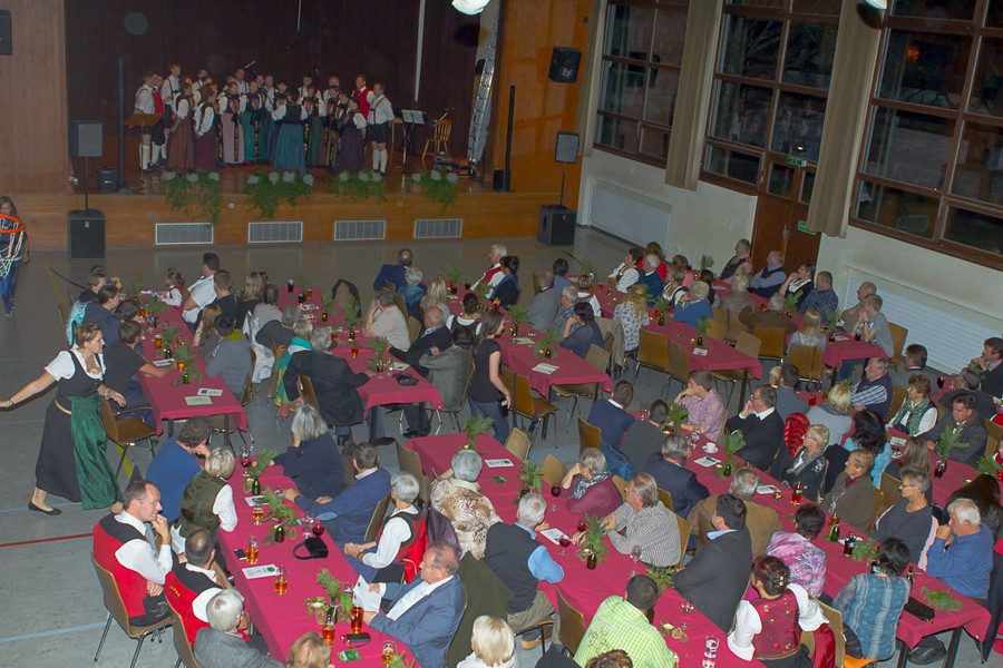 20151107_Trachtengruppe_020.jpg