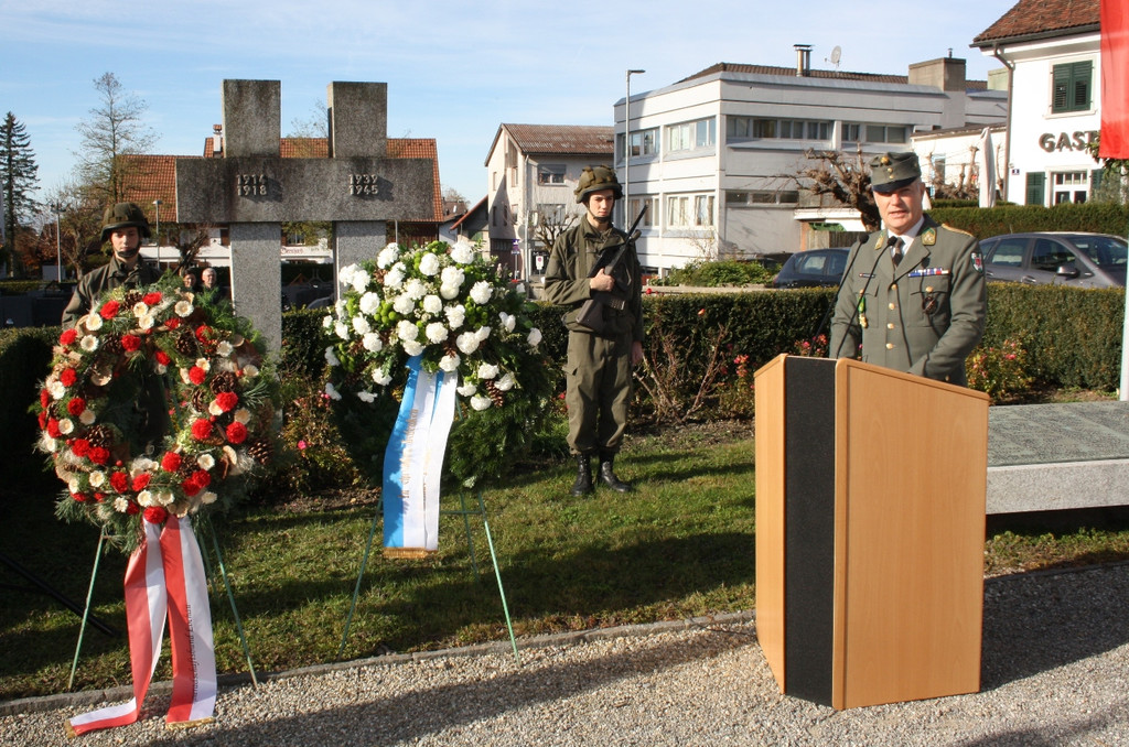 Seelensonntag KRIEGERDENKMAL Gedenken 2015 _6_.JPG