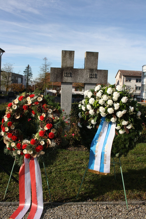 Seelensonntag KRIEGERDENKMAL Gedenken 2015 _16_.JPG