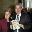 "Was wir weitergeben"  vom Margit Fischer im Theatermuseum in Wien