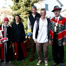 Hans-Werner Petzold mit den Emser Palastt__tschern.JPG