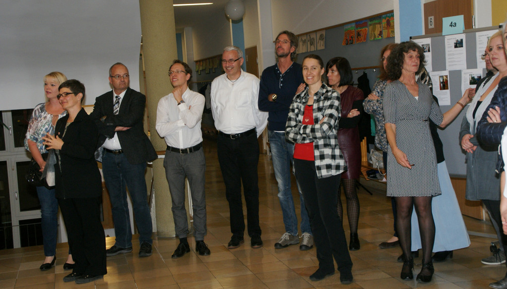 Der Lehrk__rper ist sehr zufrieden.JPG