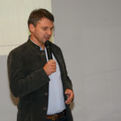 Kurt Fischer gratulierte zum gelungenen Abschluss der Bauarbeiten.JPG