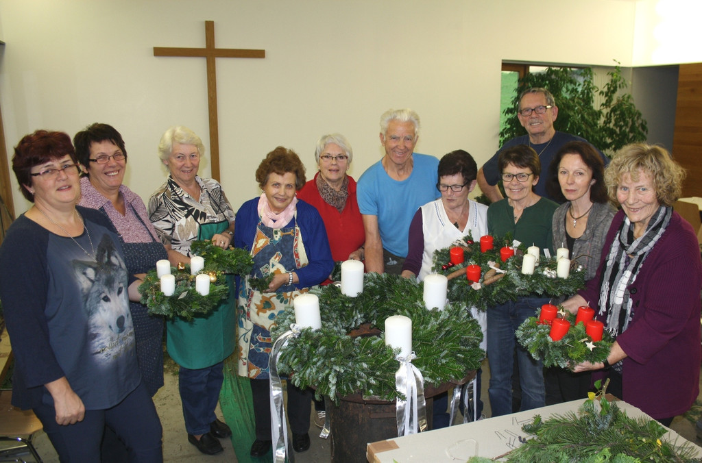 Adventkranzaktion Missionskreis Termin 2015 _13_.JPG