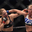 2015-11-15T071907Z_994715884_NOCID_RTRMADP_3_MMA-UFC-193-ROUSEY-VS-HOLM.JPG