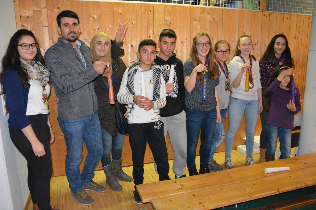 Kerzenziehen Caravelles und Flu__chtlinge.JPG