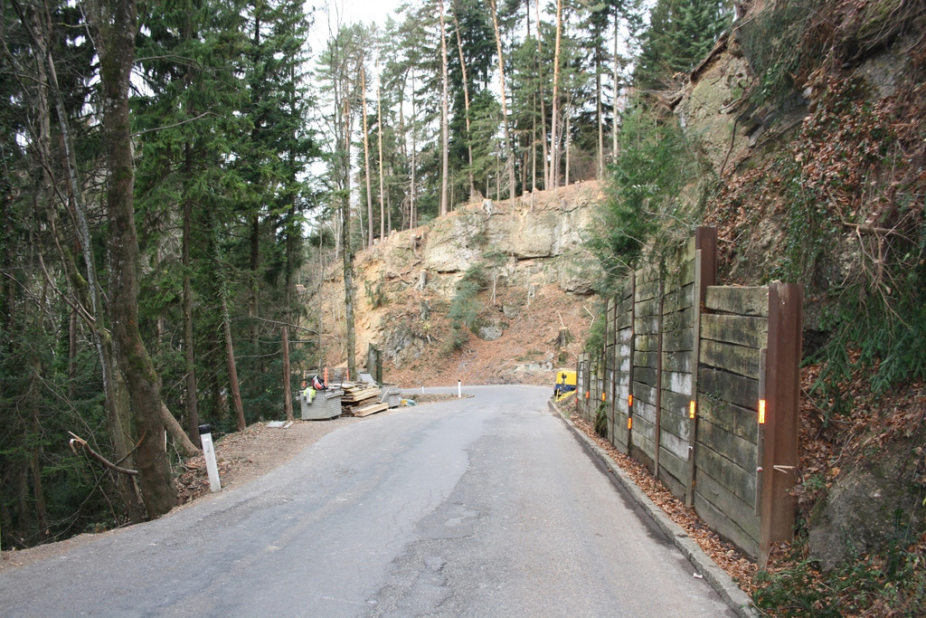 Pf__nderstra__e Felssicherung Kugelbeerbach Unterhaggen NOV 2015 _10_.JPG
