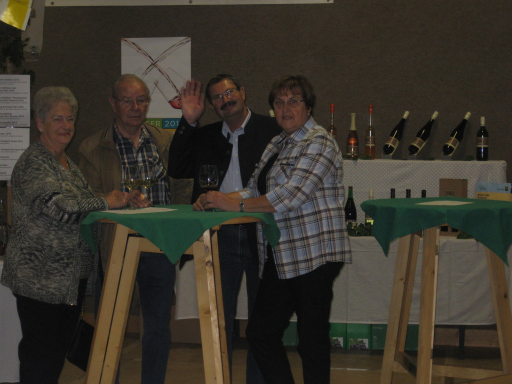 Weinfest  in der  Radlerhalle 2015 Bild 8.JPG