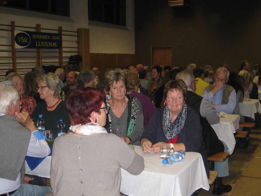 Weinfest  in der  Radlerhalle 2015 Bild 30.JPG