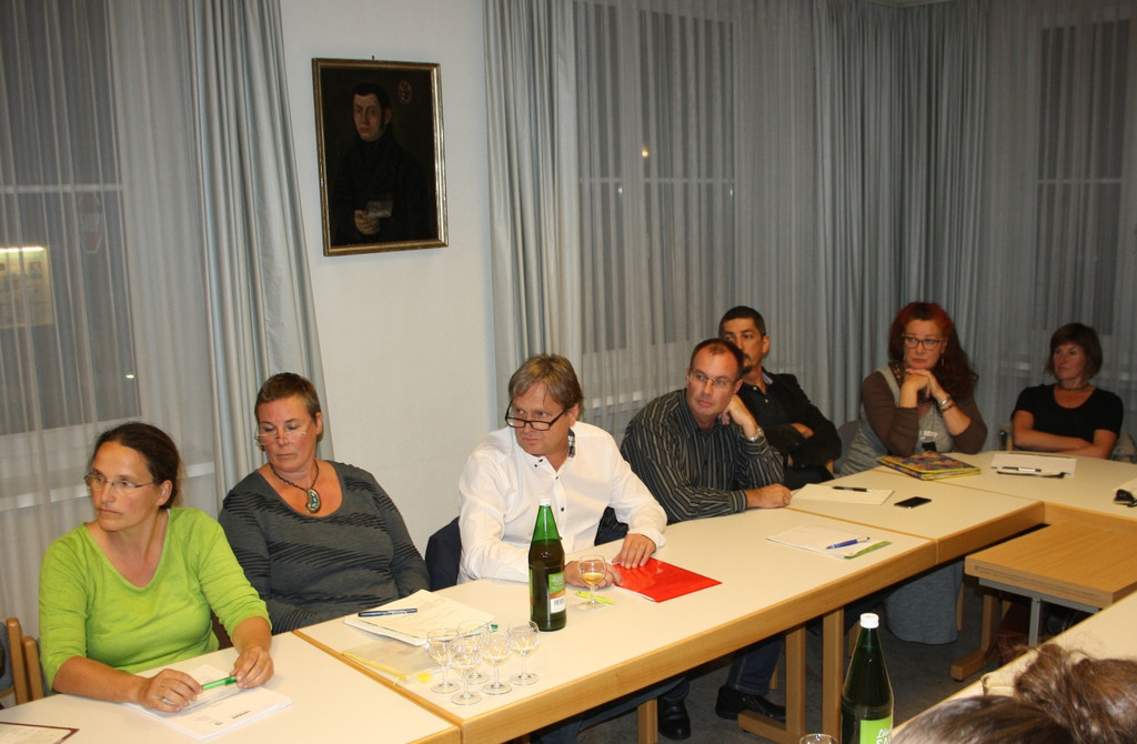A GV Sitzung Gemeindeamt Volksabstimmung 22-09-2015 _5_.JPG