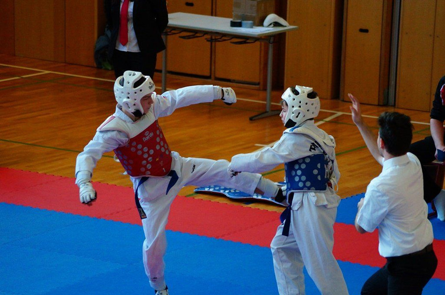 Kyorugi_LM201510.jpg