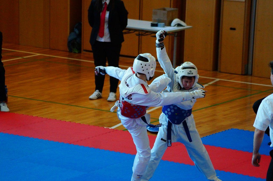Kyorugi_LM201511.jpg