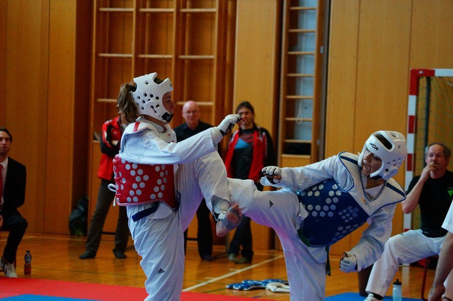 Kyorugi_LM201520.jpg