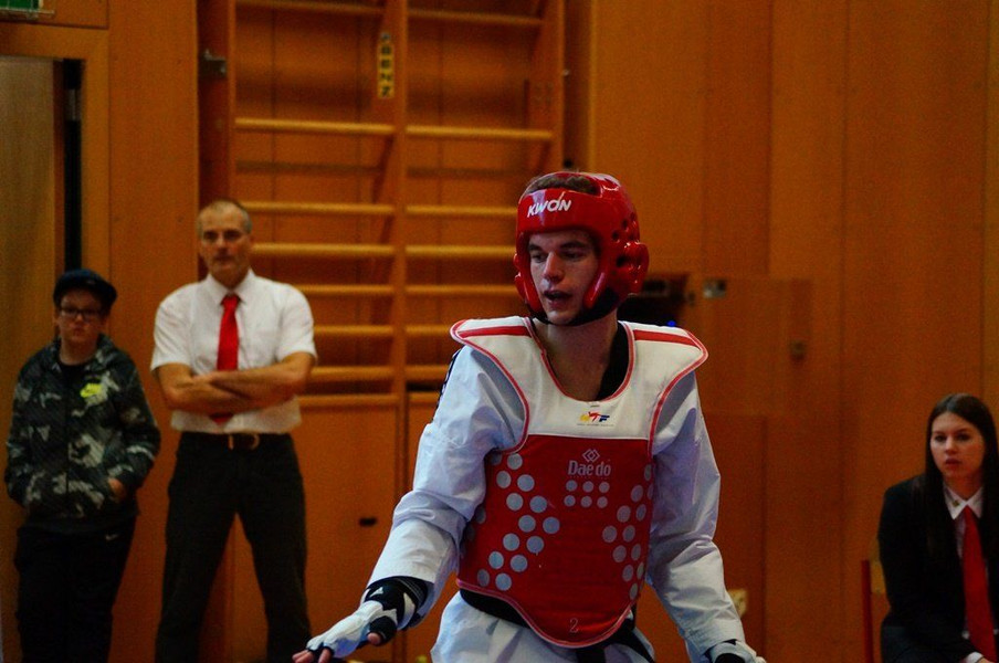 Kyorugi_LM201539.jpg