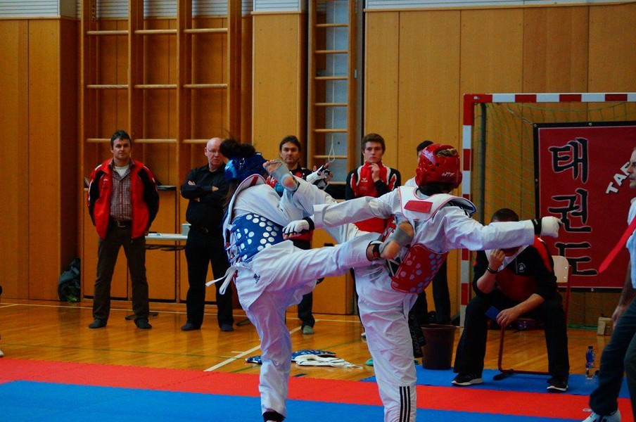 Kyorugi_LM201546.jpg