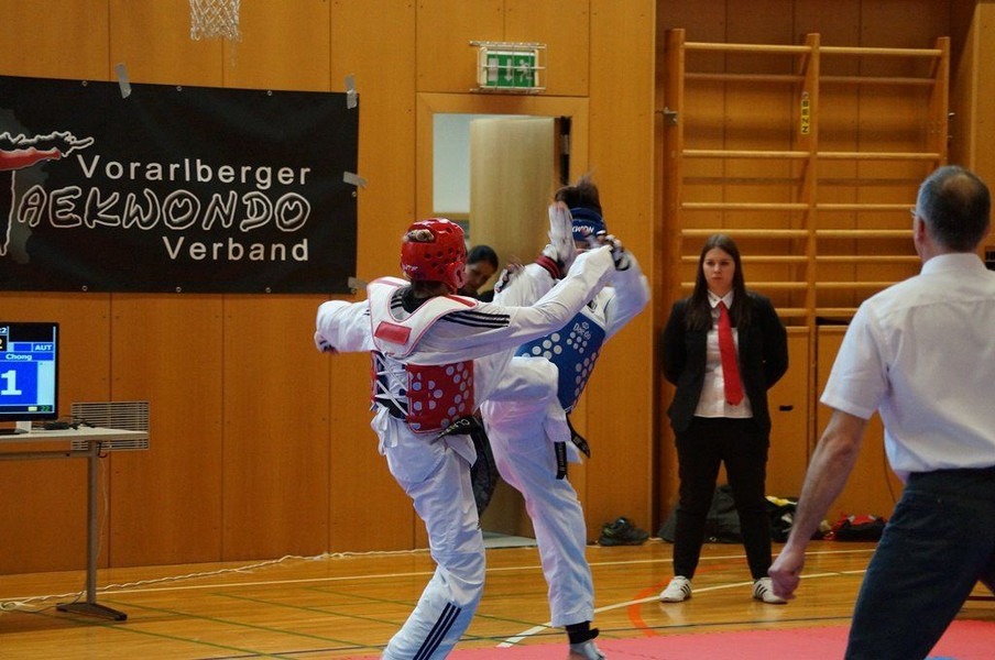 Kyorugi_LM201551.jpg