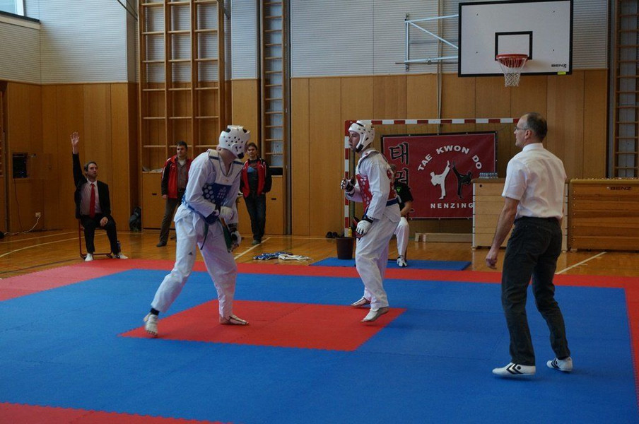 Kyorugi_LM201558.jpg