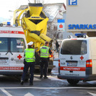 Tödlicher Unfall in Hatlerdorf: Ermittler am Unfallort