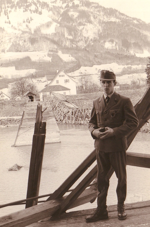 KOE_Rheinbruecke Bangs 1.jpg