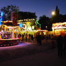 Frühlingsfest bei Nacht