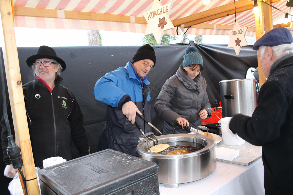 Adventmarkt Ludesch 041.JPG
